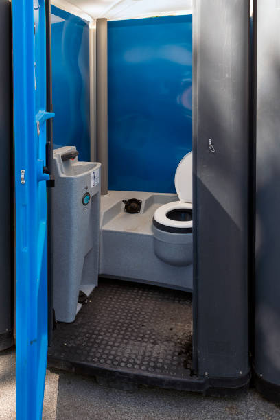 Best Portable bathroom rental  in Sun City Center, FL